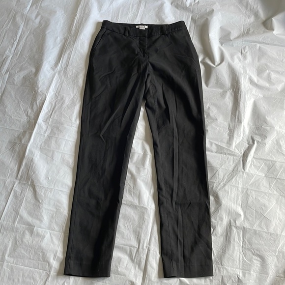 🖤 Black H&M Woman’s Dress Pants - Size 4, Straight Leg with Pockets! 🖤 - Picture 1 of 5